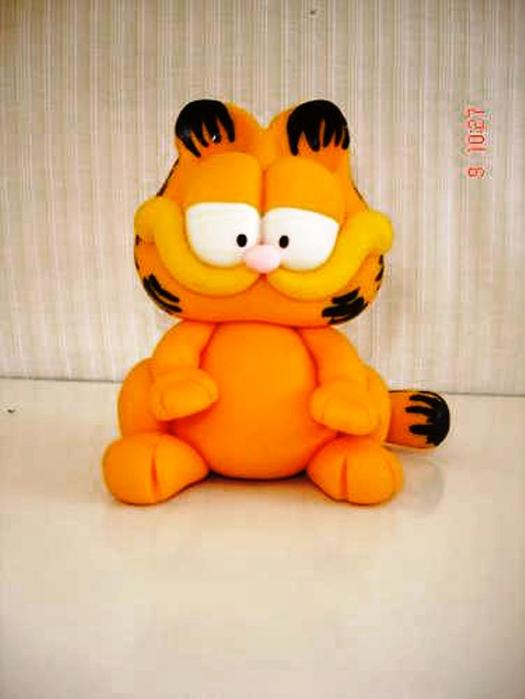 garfield (525x700, 30Kb)