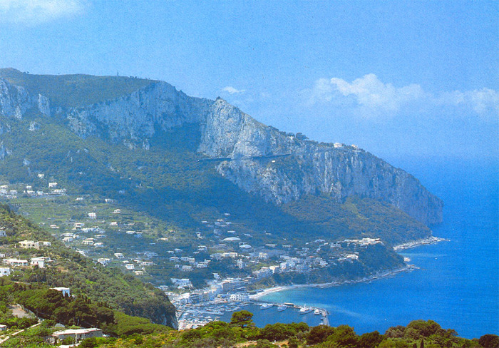 capri-port_b (700x488, 178Kb)