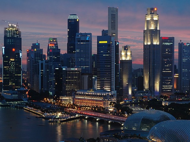 singaporeskylineatdusk7dq2 (640x480, 135Kb)