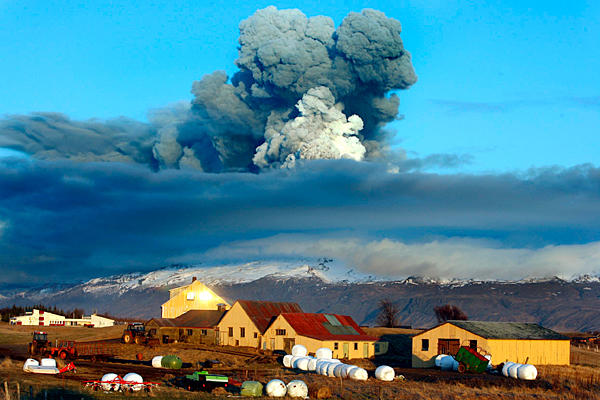 0416-volcano-iceland_full_600 (600x400, 54Kb)