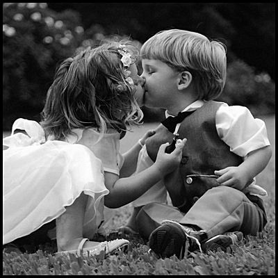 kids-love-too-kiss (400x400, 87Kb)