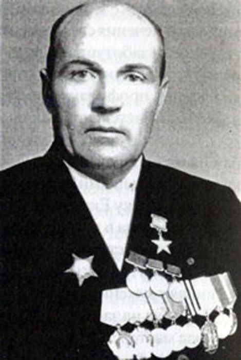 Mihalev_And_Nkl_gst52 (469x700, 64Kb)