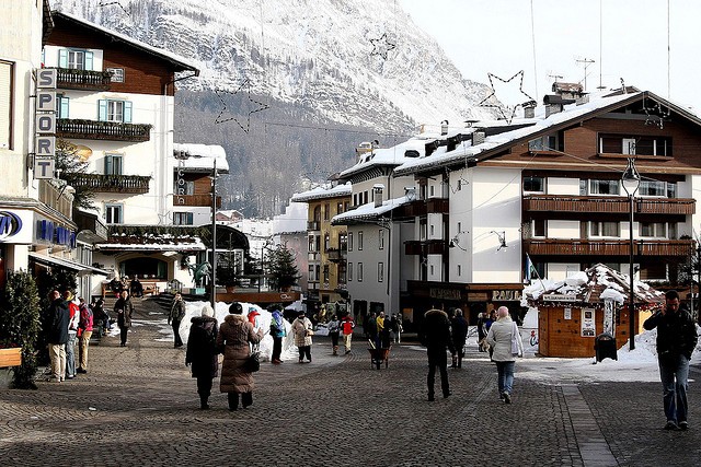 1318615629_kortinadampecco19 (640x427, 127Kb)