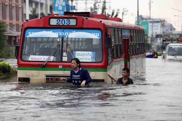 bangkok flood 46 (600x399, 70Kb)