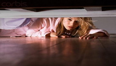 0-searching_under_bed (240x136, 12Kb)