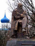 4016659_Pamyatnik_v_staroi_Rysse (113x150, 5Kb)