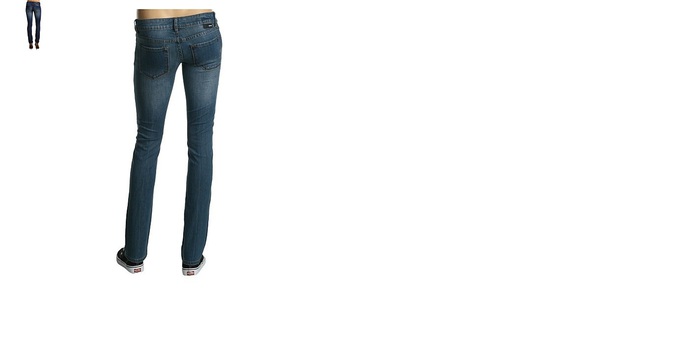 38469_Djinsi_Harli (700x337, 12Kb)