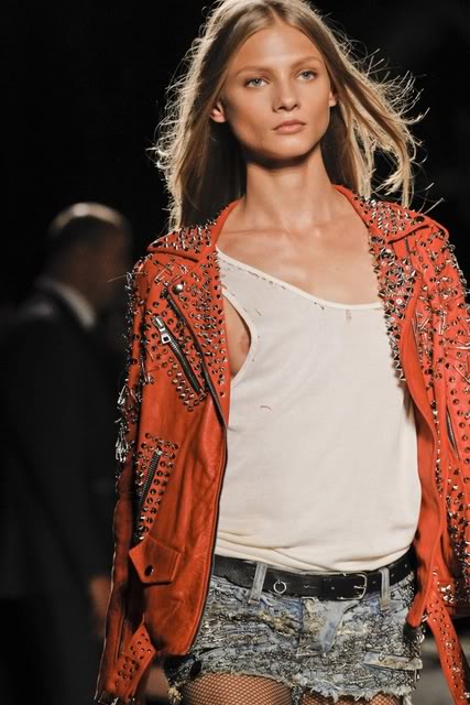 1321625795_Shbalmain1 (427x640, 59Kb)