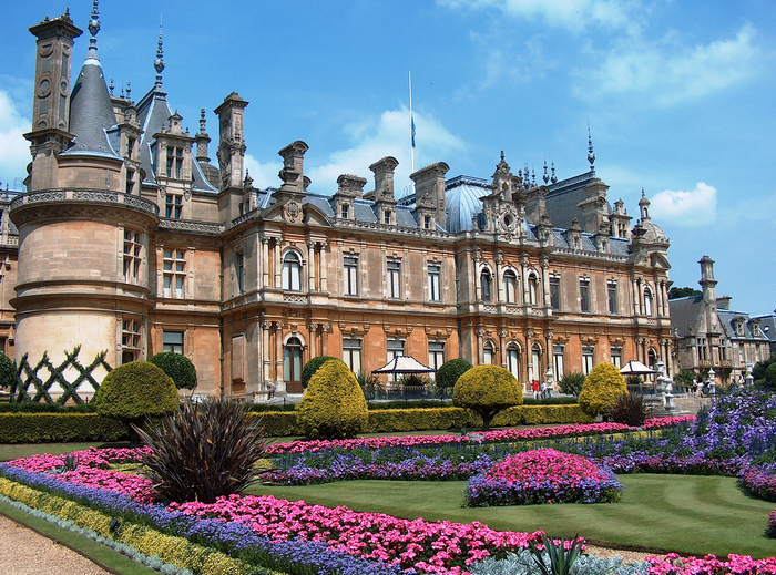 All sizes  Waddesdon Manor, England  Flickr - Photo Sharing! (700x519, 948Kb)