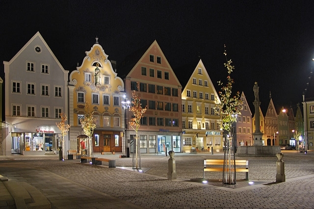 3869930_marienplatz01w_1_ (640x426, 201Kb)
