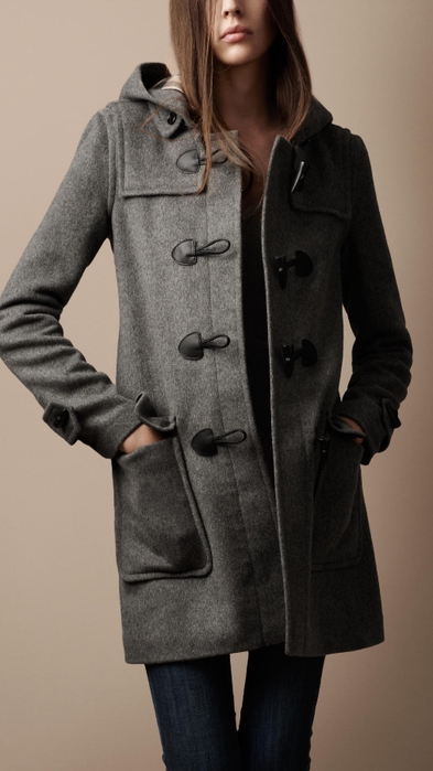 Burberry Wool duffle coat with check lining (393x700, 156Kb)