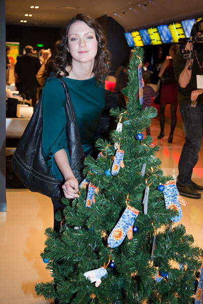   /1487603_Elki2__221 (401x600, 83Kb)