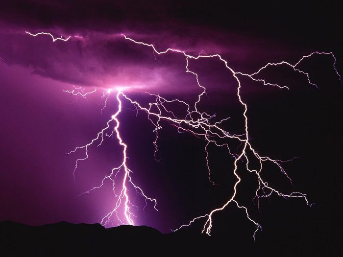 night-thunder-storm-lightning (700x525, 38Kb)