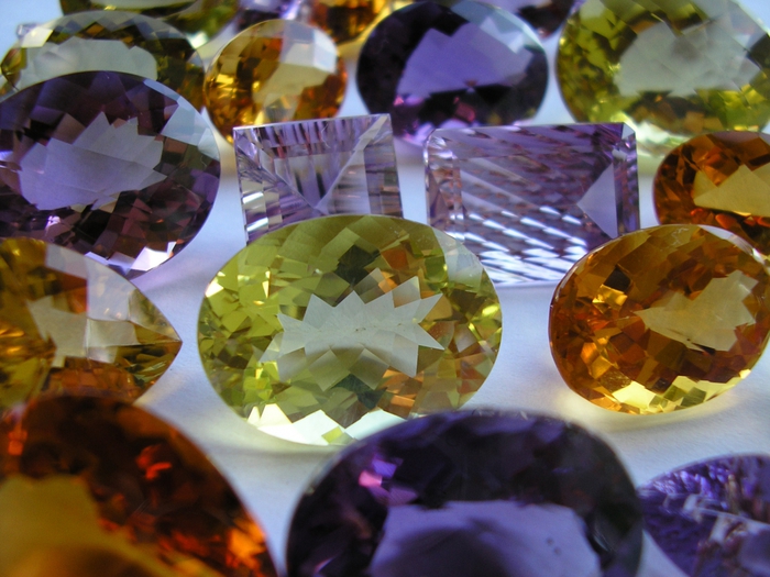 3649429_gems (700x525, 280Kb)