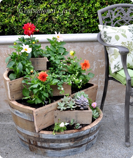 kates-tiered-recycled-barrel-planter_thumb (534x634, 182Kb)