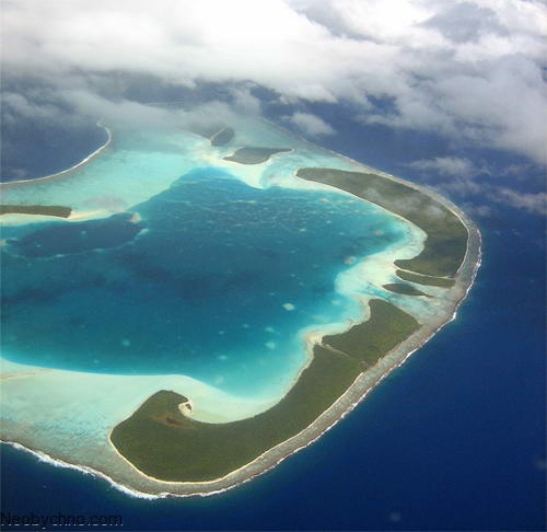 07-marlon-brando-island (500x486, 26Kb)