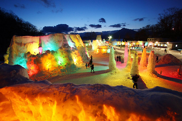 hokkaido_ice_festival_japan (600x400, 99Kb)