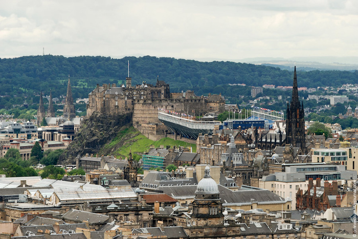Edinburgh_aroundtheworld (700x468, 230Kb)
