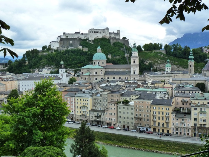 Salzburg%20Austria%201317590668(www_brodyaga_com) (700x525, 202Kb)