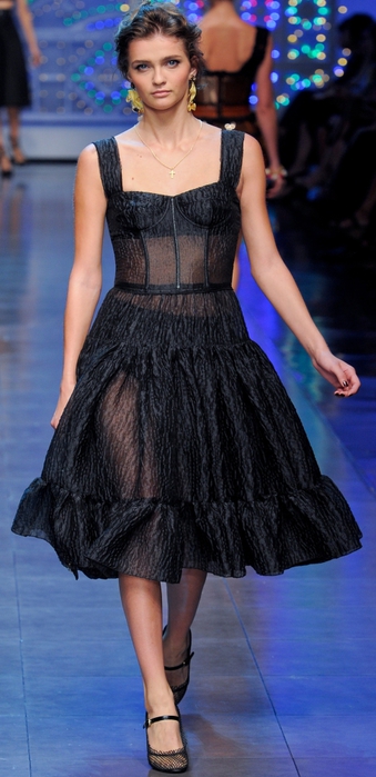 Dolce & Gabbana Spring Summer 2012 (339x700, 183Kb)