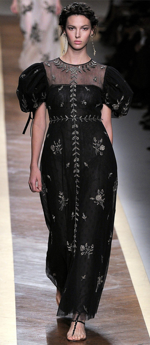 Valentino Spring Summer 2012 1 (305x700, 195Kb)