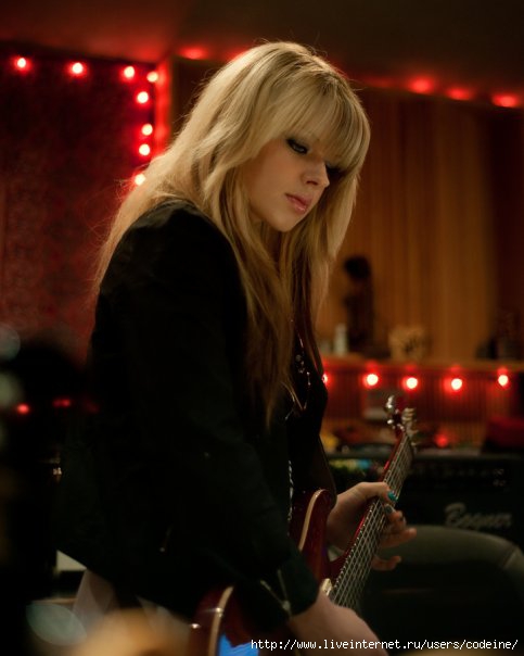 orianthi-panagaris-pic (483x604, 102Kb)