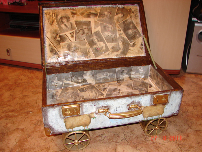 Декор старого чемодана - 60 фото