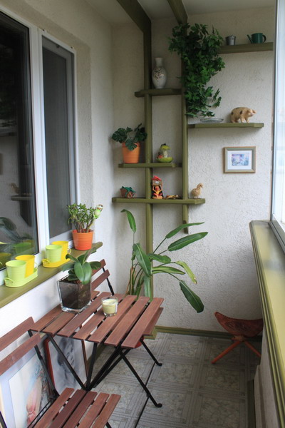 smart-russian-balcony-contest-by-ikea-shelves1 (400x600, 69Kb)