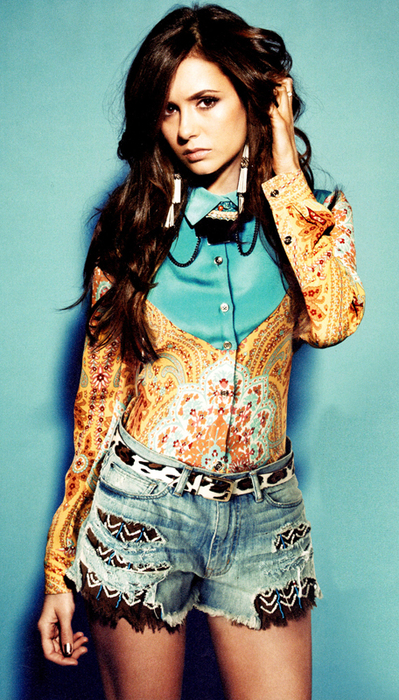 Celebutopia_NET.Nina_Dobrev.NYLON_.February_2012.Scanned_by_KROQJOCK.HQ_.5 (399x700, 411Kb)