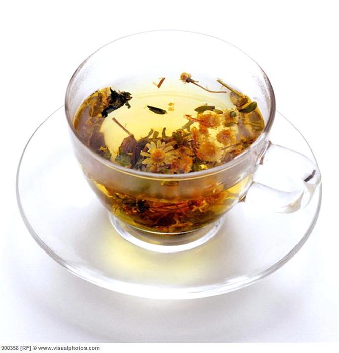 4783955_herbal_tea_with_fresh_herbs_and_blossoms_900358 (670x700, 37Kb)