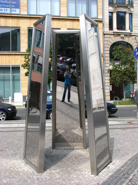 30     Hausvogteiplatz           ,   (525x700, 80Kb)