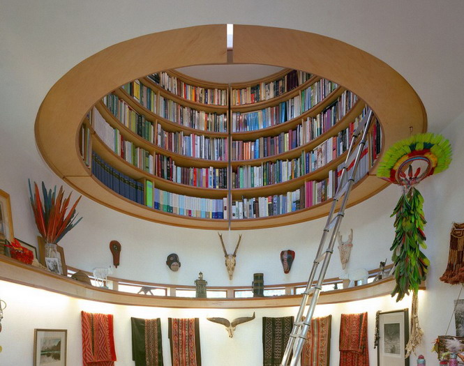 Библиотека дом семьи. Необычные библиотеки. Потолок в библиотеке. Полукруглая книжная полка. Интересные задумки в библиотеках.