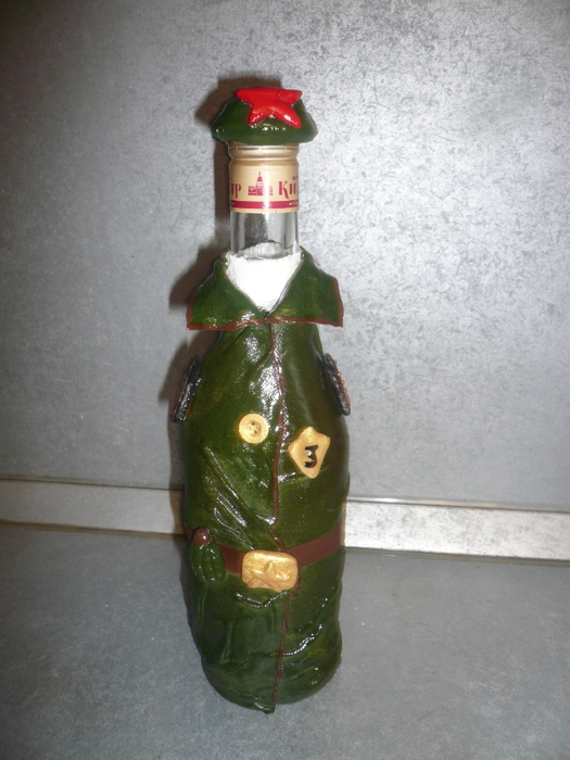 Декор бутылок на 23 февраля