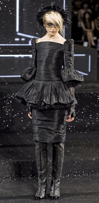 Chanel Haute Couture Fall Winter 2011 (341x700, 102Kb)