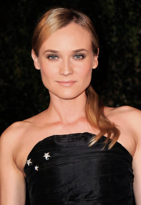 diane-kruger-chanel-pre-oscar-dinner-party-02 (479x700, 79Kb)