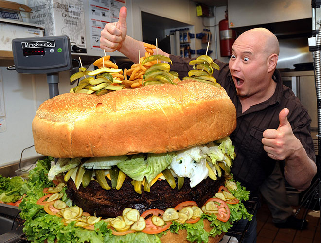 7Absolutely_Ridiculous_Burger (660x500, 147Kb)