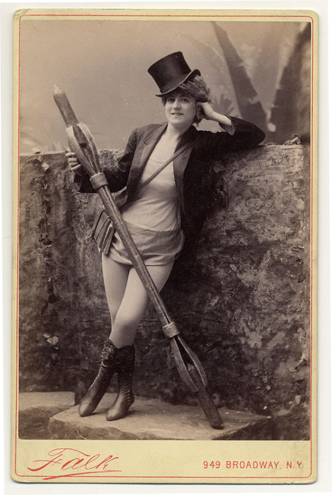 Exotic Dancers from the 1890s (17) (469x700, 318Kb)