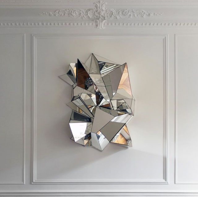 5590684_Froisse_mirror_Designed_by_Parisbased_Hungarian_artist_Mathias_Kiss_from_Yellowtrace (640x638, 38Kb)
