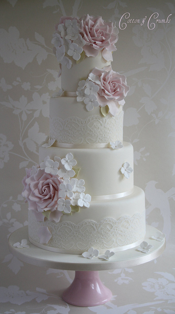 Rose-hydrangea-wedding-cake (357x640, 96Kb)