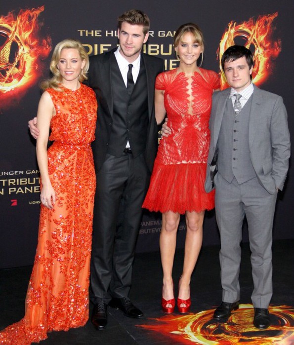 hunger-games-berlin-premiere-01 (595x700, 117Kb)
