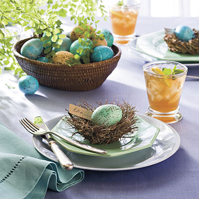 pretty-easter-table-setting-decor-eggs-cute-stylish-nest-with-egg-cute-idea-decoration-lunch-table-craft (400x400, 51Kb)