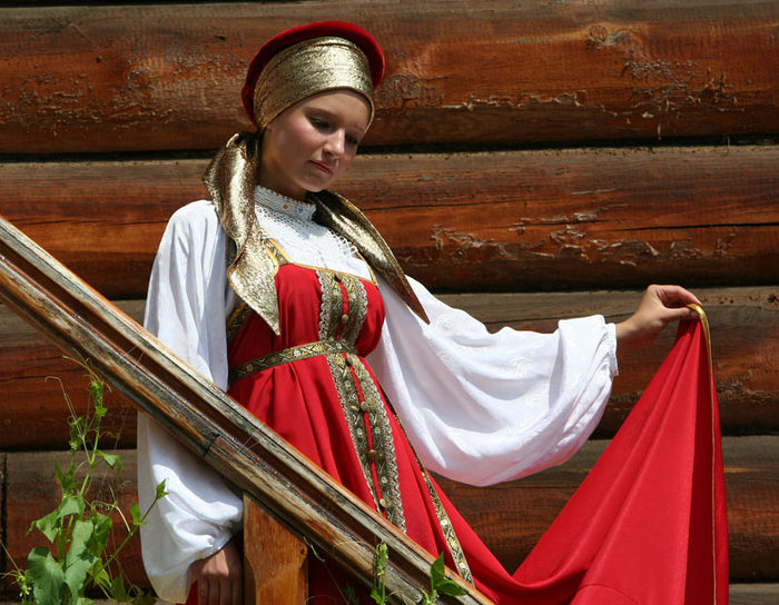 russian-native-costume-0021 (525x544, 107Kb)