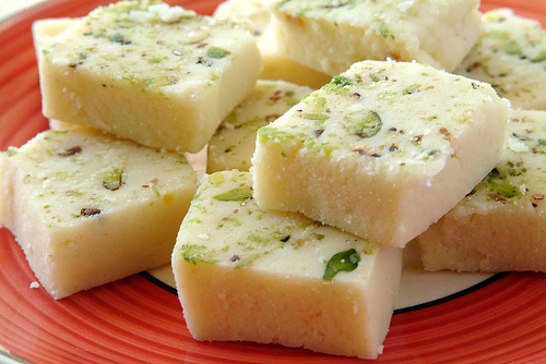 Pista-Burfi-1 (500x334, 117Kb)