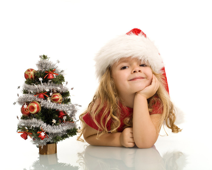 68029617_1292682293_New_Years_wallpapers_Pack_3__32 (700x560, 120Kb)