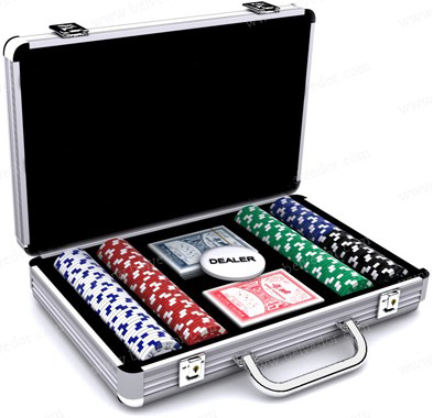 1332786437_POKER (393x380, 82Kb)