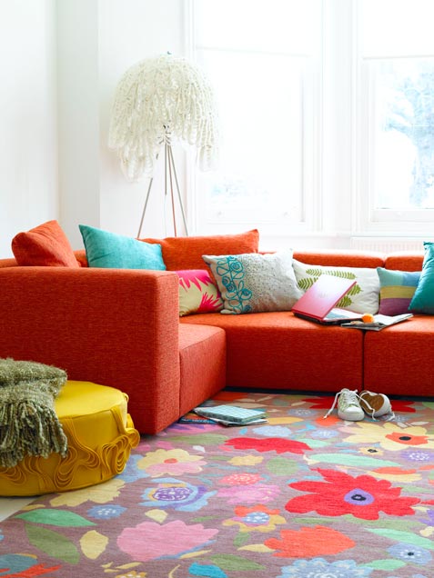 bright-living-room-with-floral-rug (477x636, 52Kb)