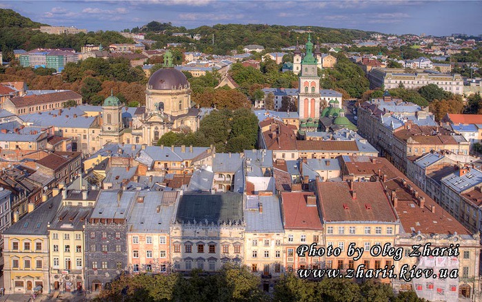 Ukraine_Lviv_23 (700x438, 162Kb)