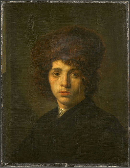 Young man with a fur hat (542x700, 403Kb)