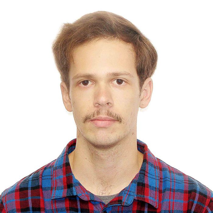 us (700x700, 72Kb)