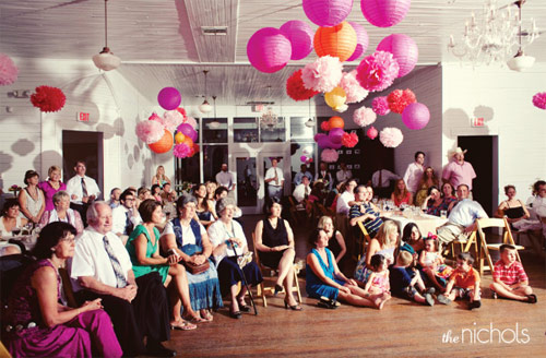 wedding-reception-pom-poms (500x328, 68Kb)